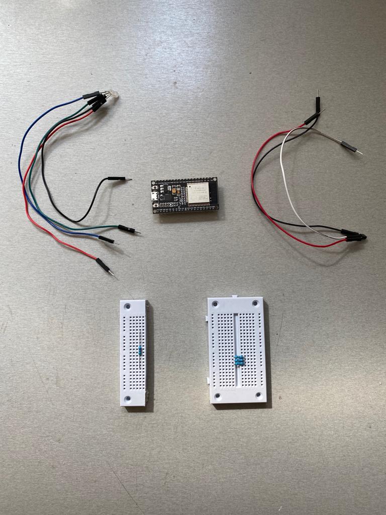 Schaltkreis mit zersägtem Breadboard